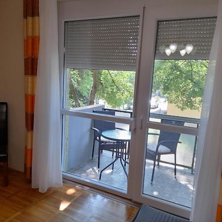 Zöld Sziget Apartmanlakás Eger Esterno foto