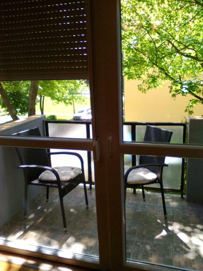Zöld Sziget Apartmanlakás Eger Esterno foto